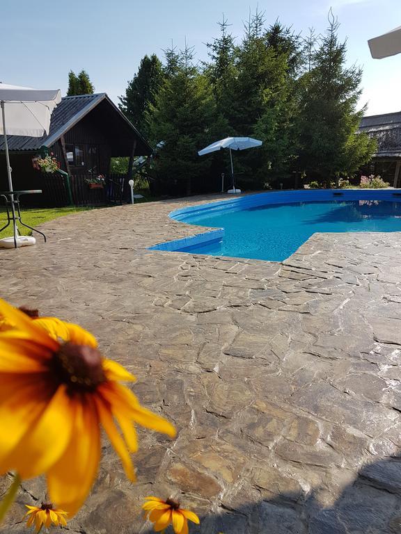Camping Robinson Country Club Oradea Exterior foto