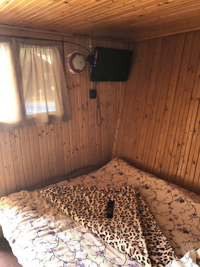Camping Robinson Country Club Oradea Exterior foto
