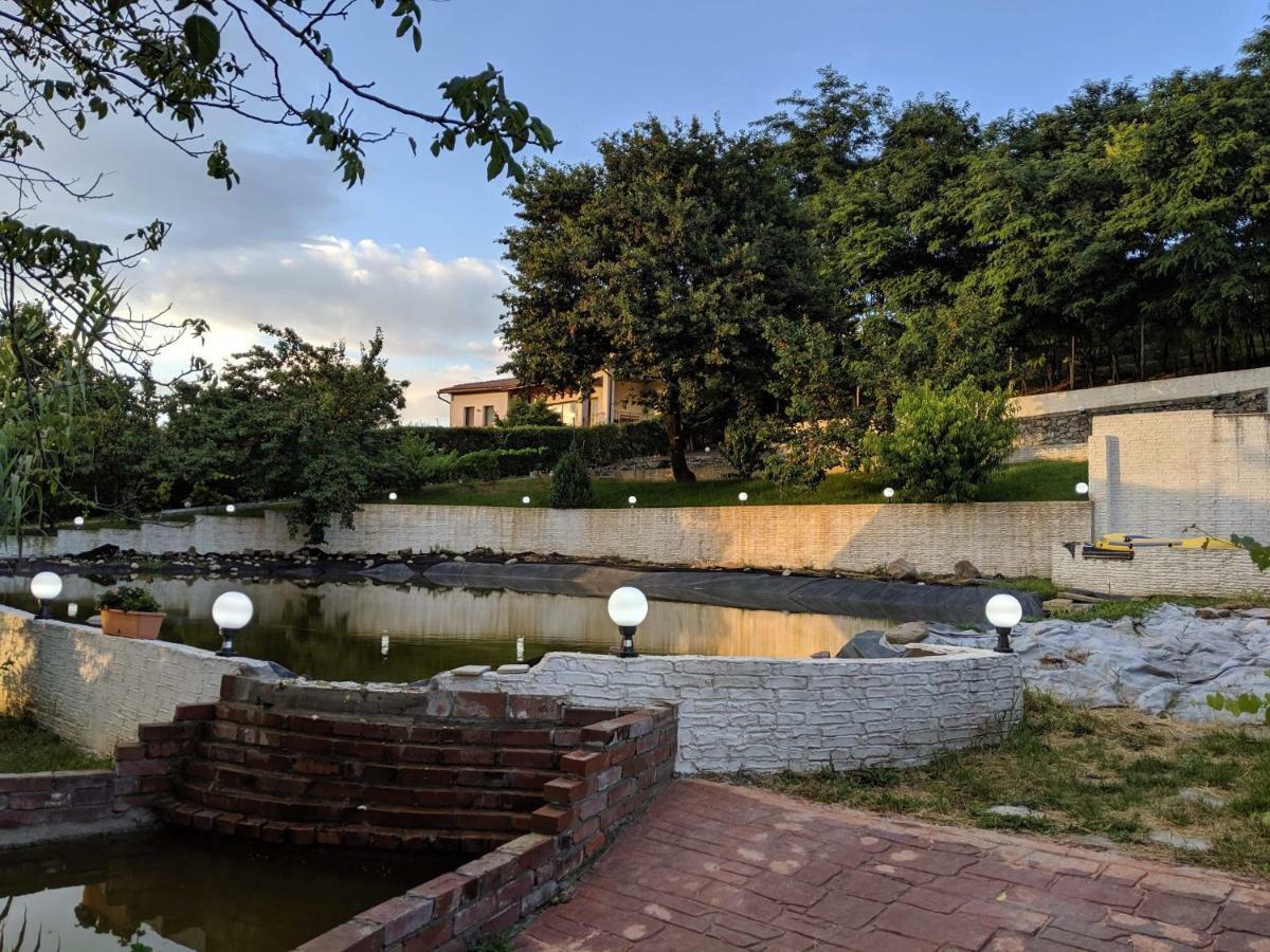 Camping Robinson Country Club Oradea Exterior foto